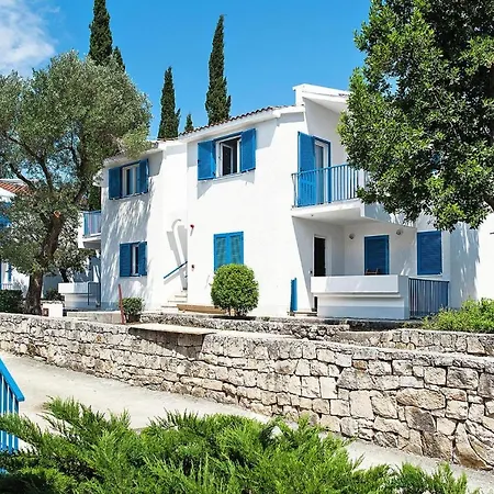 In Aminess Port 9 Residence, With Pools Apartamento
